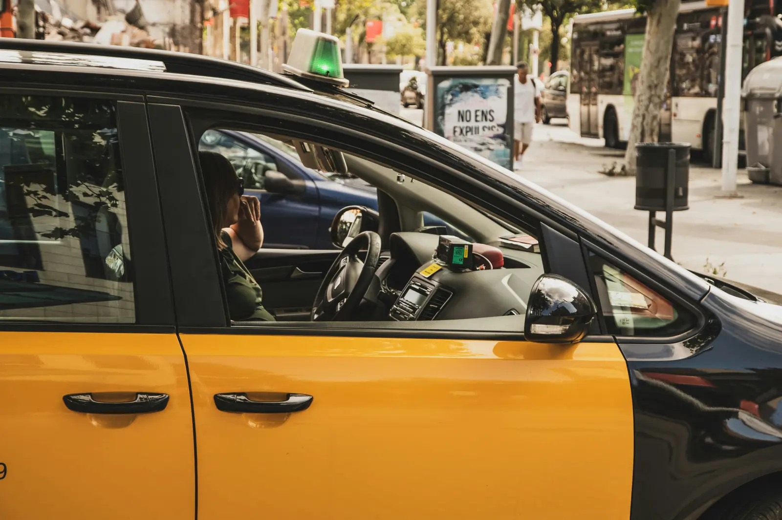 Taxi